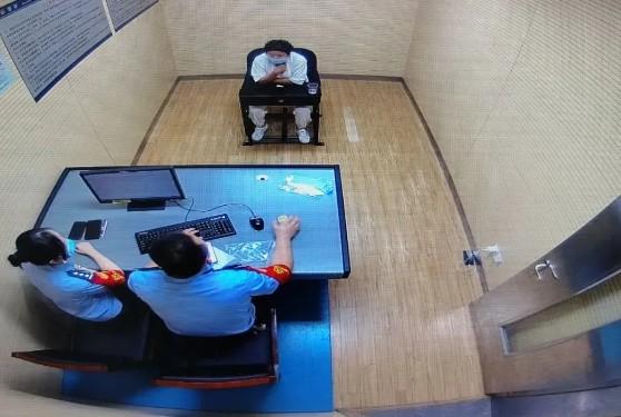 春運期間請勿攜帶大量銀行卡、POS機出行，構成犯罪